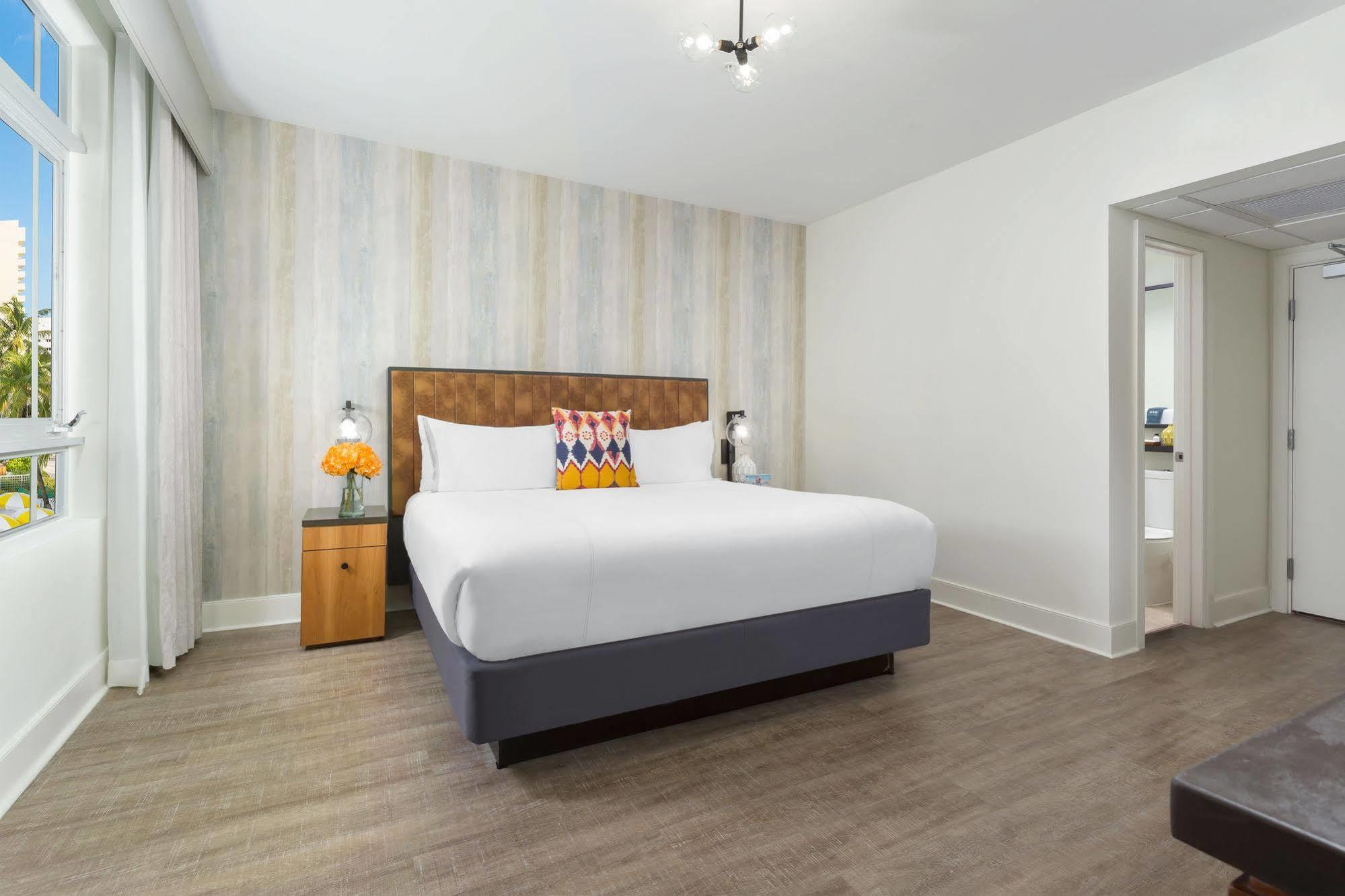 Washington Park South Beach 4*